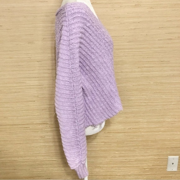 Free People Purple Large Knit Boatneck Fringe Hem Pullover Crop Sweater XS - Picture 3 of 5
